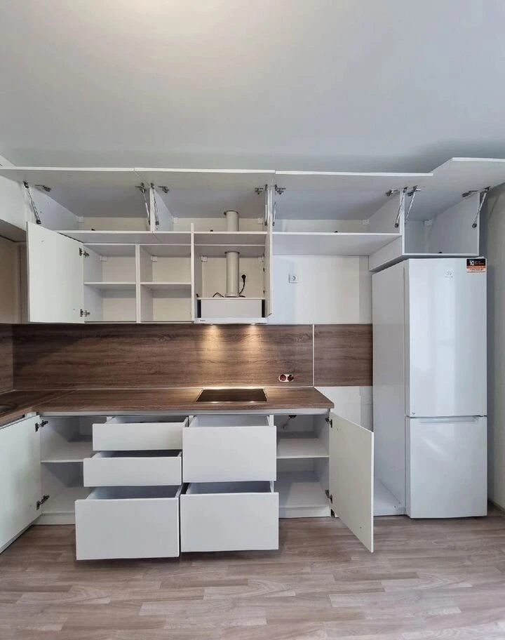 Кухни на заказ бесплатный замер в Иркутске